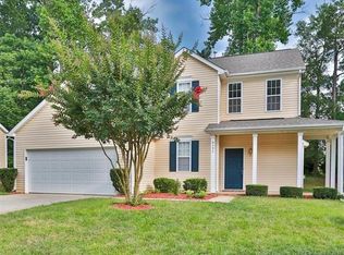 9537 Scotland Hall Ct, Charlotte, NC 28277