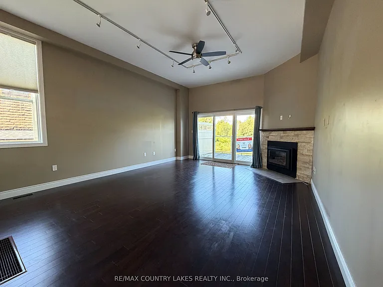 4 Paradise Blvd #11 — Photo 14
