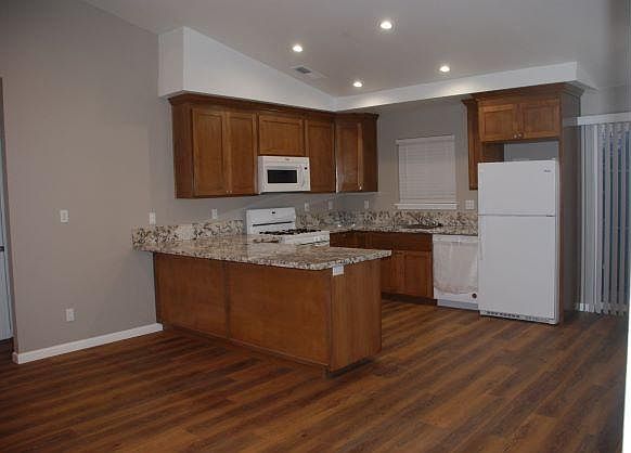 2nd image of 5503 Longview Dr