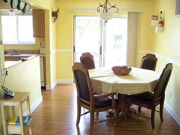 Breakfast Room With Walk Out To Deck