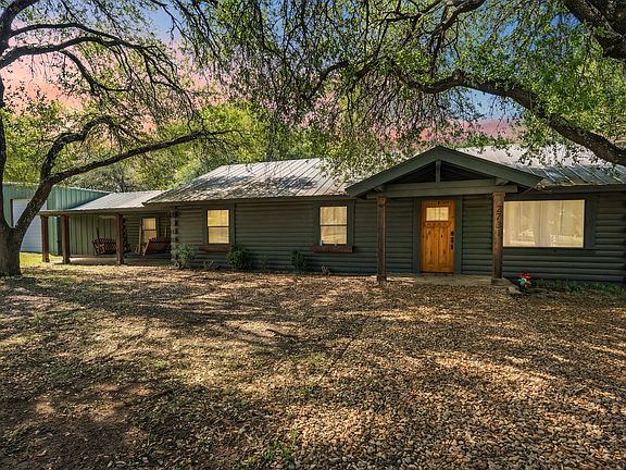 2nd image of 2731 Garrett Ln