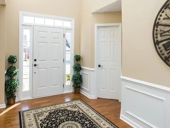 3rd image of 100 Plamondon Dr