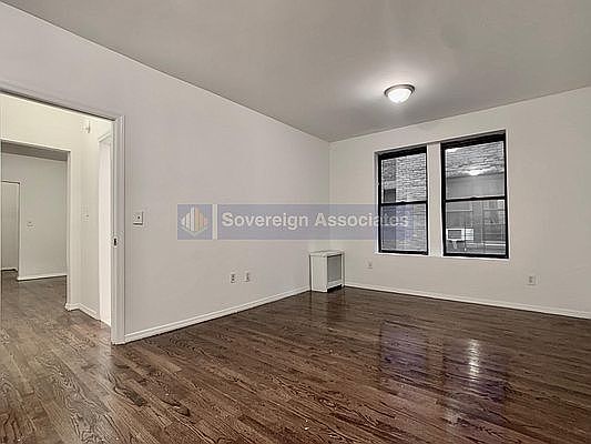 4th image of 44 Bennett Ave #2E2