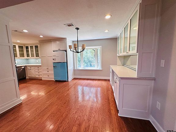 5th image of 4179 Pedernales E