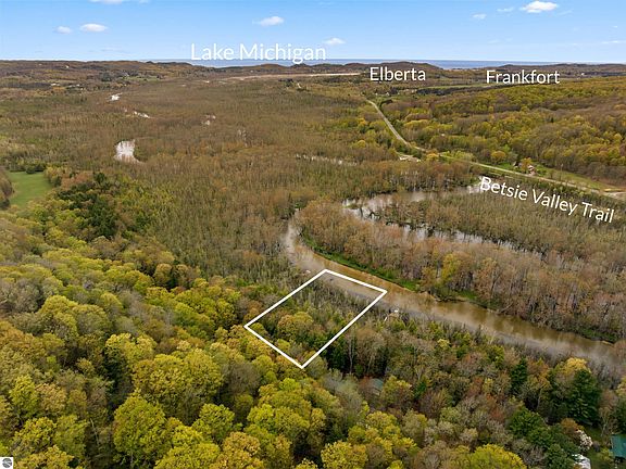 2nd image of 3513 River Rd