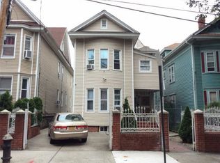 8415 101st St, Richmond Hill, NY 11418