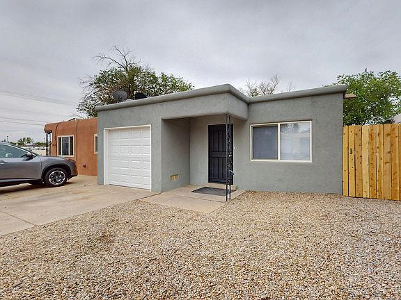 2nd image of 205 Zena Lona St NE