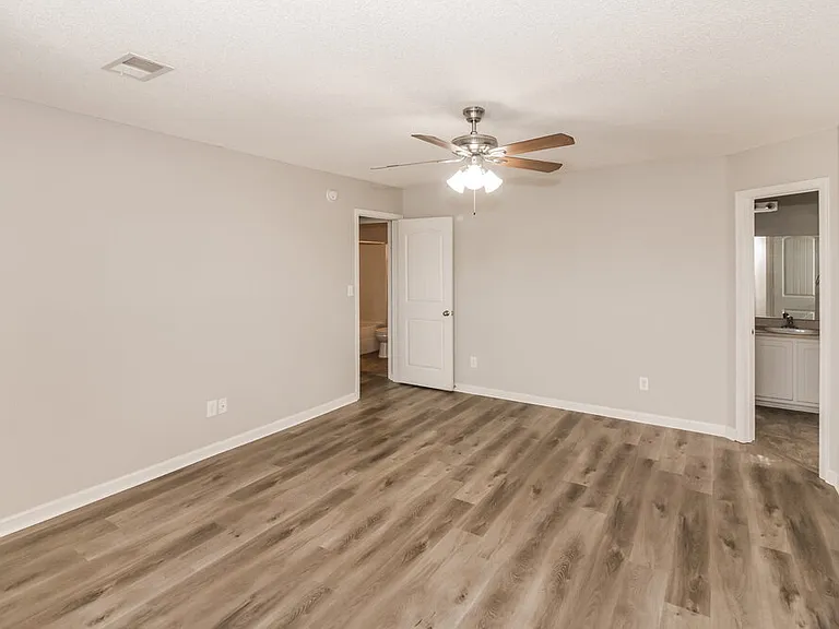 10027 Branley Oak Dr — Photo 10