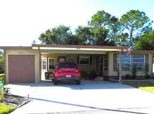 9690 Cypress Lakes Dr, Lakeland, FL 33810