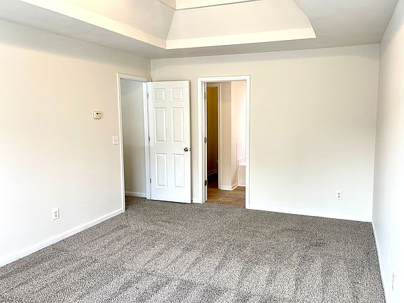 3rd image of 4088 Palm Dr