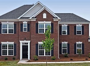 5234 Auburn Hl #37, Charlotte, NC 28269