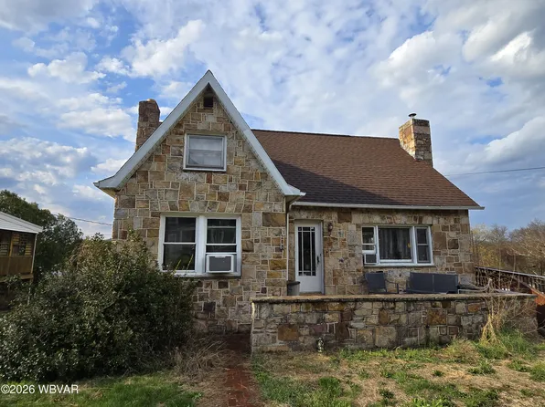 208 E Keller St, Lock Haven, PA 17745