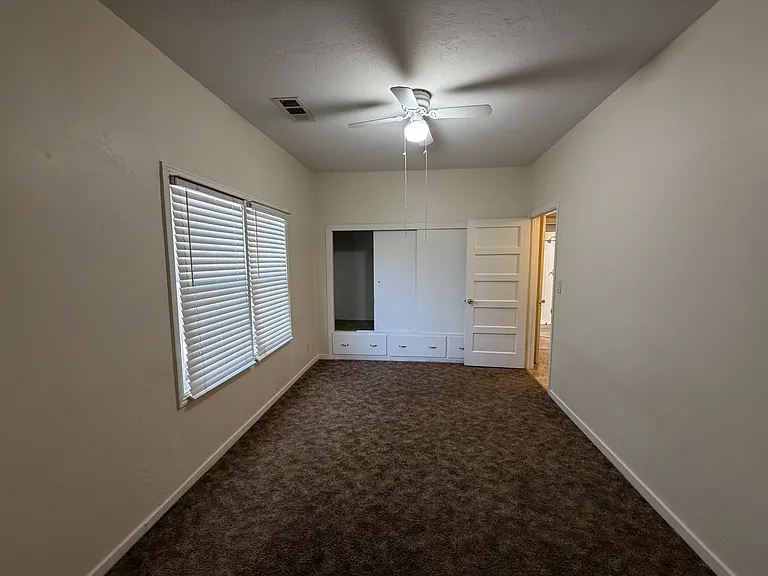 1954 Eucalyptus Ave — Photo 14