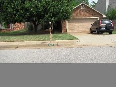 2013 Foxfire Rd, Edmond, OK, 73003