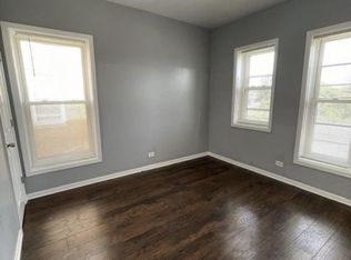 357 E 55th Pl, Chicago, IL 60637