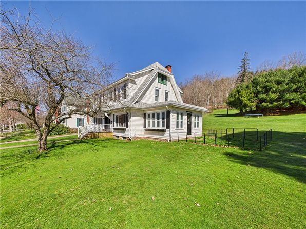 1010 W Main St, Smethport, PA 16749