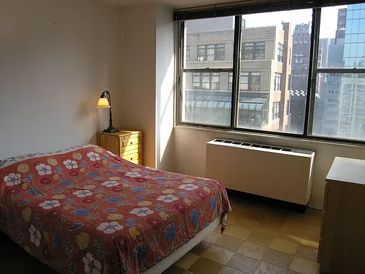 Rented by Fifth & Forever LLC | media 23