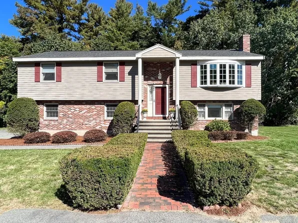 18 Gibson St, Burlington, MA 01803