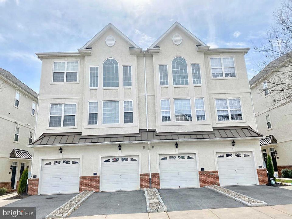 1st image of 2110 Verona Dr