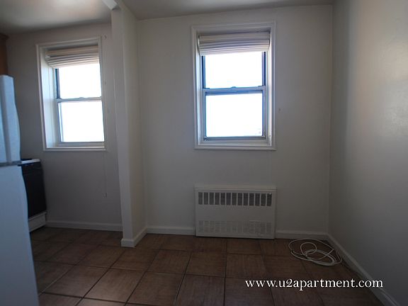4th image of 53 Gelston Ave