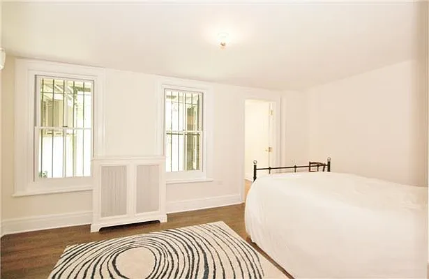 Rented by R New York | media 23