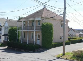 6 Duffy St, Carbondale, PA 18407
