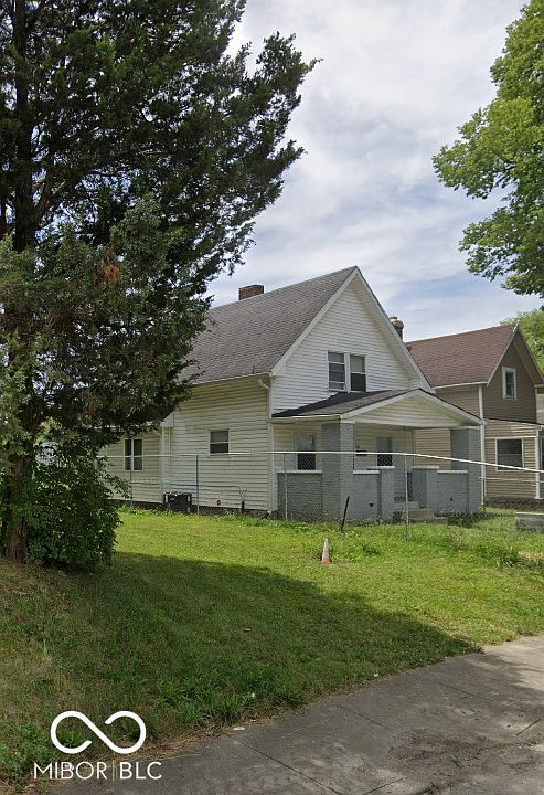 2nd image of 869 W 25th St