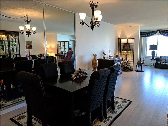 5th image of 6075 Shore Blvd S APT 212