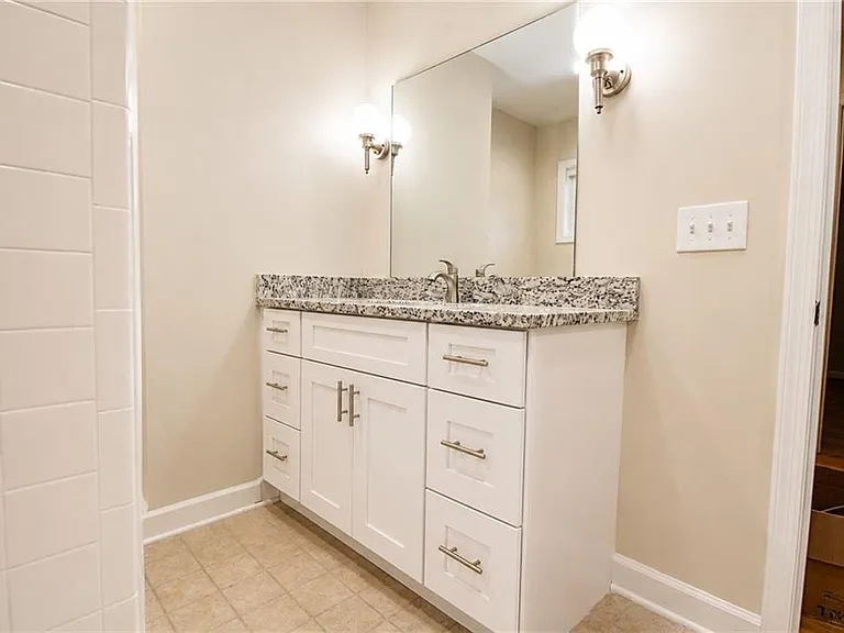 3470 Clubland Dr — Photo 13