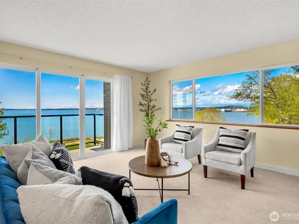 444 S State Street #312, Bellingham, WA 98225