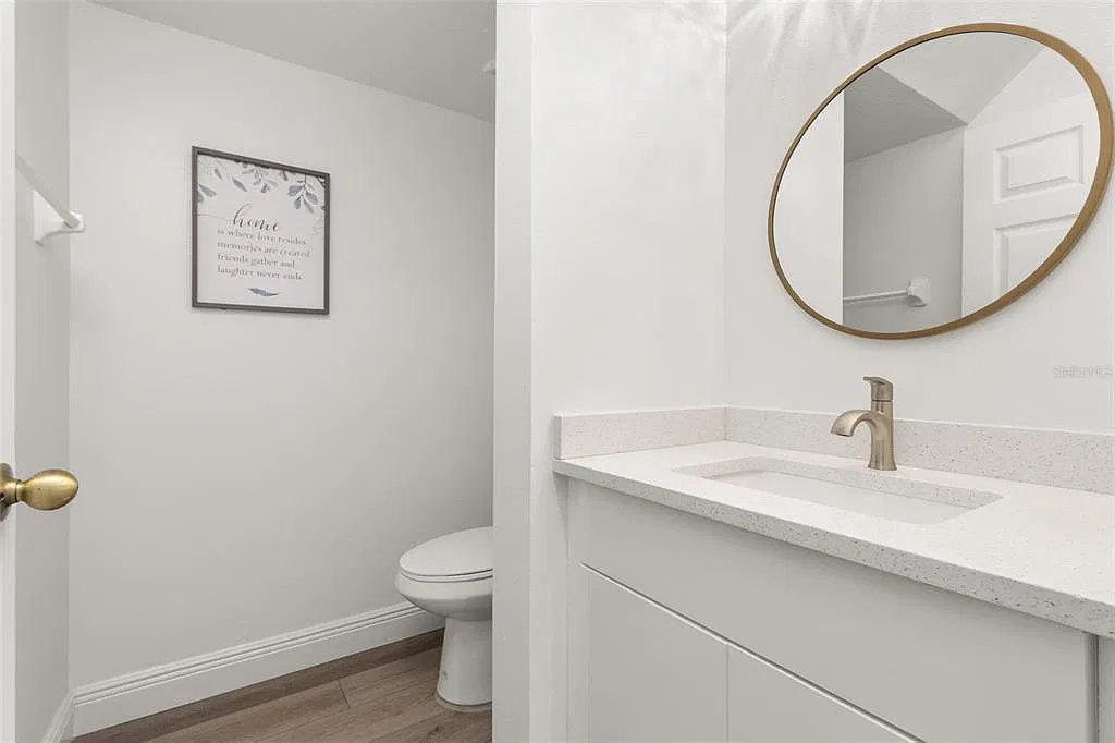 3 bed, 2.5 bath, 1386 sqft, $1,975 — Photo 4