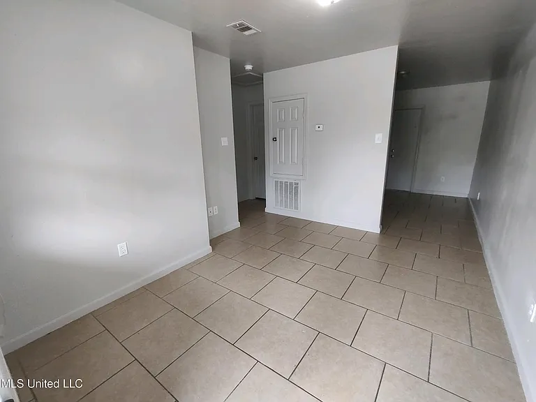 3907 Branch St #1-8 — Photo 11