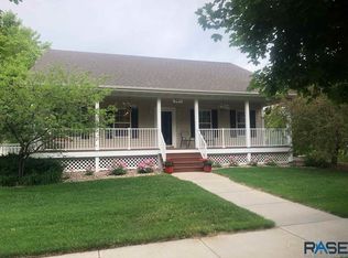 501 N Morning Rain Ave, Brandon, SD 57005