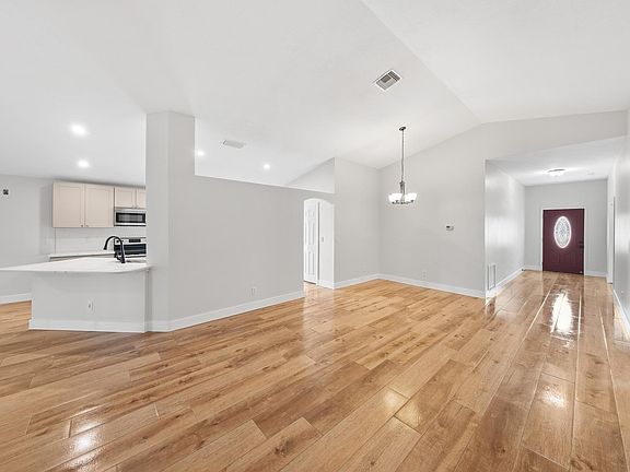 2nd image of 8566 Mizell Dr