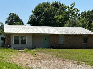 122 County Road 43800, Paris, TX 75462