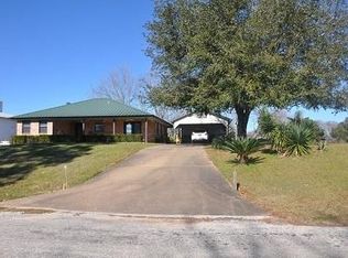 1384 Tara Dr, Trinity, TX 75862