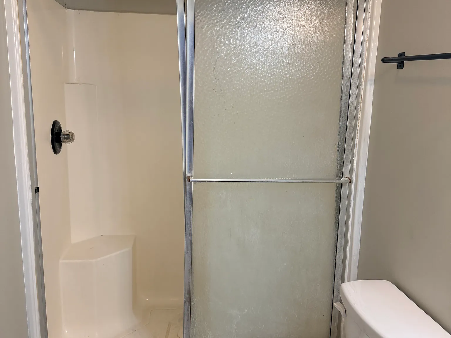2 bed, 900 sqft, $875 — Photo 2