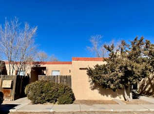 7505 Pennsylvania Ln NE APT B, Albuquerque, NM 87110