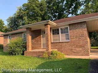 140 E Stewart St, Walnut Grove, MO 65770