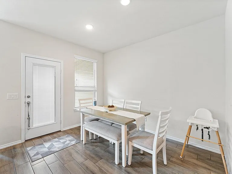 3419 Avondale View Dr — Photo 24