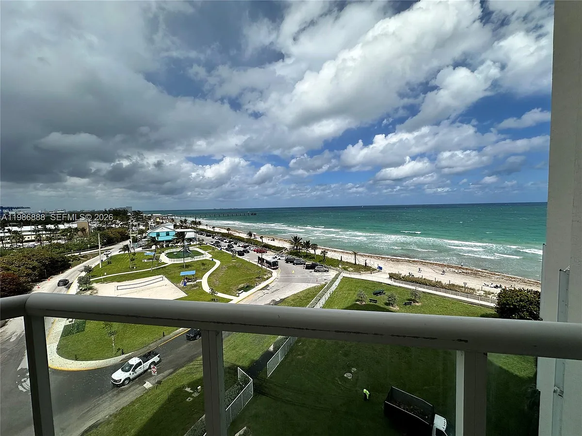 Building Photo - 6051 N Ocean Dr #704