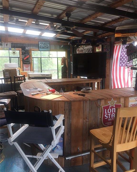2nd image of 2249 Westwood Rd