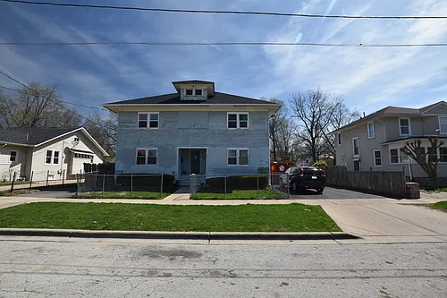 545 Hammond Ave #3 Photo 1