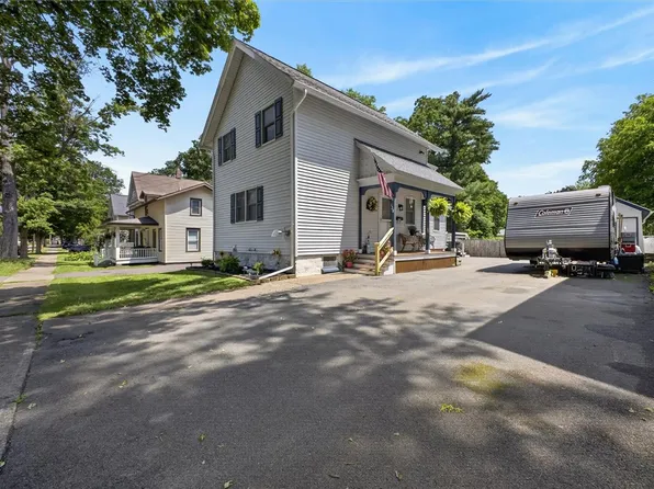 128 Stafford St, Palmyra, NY 14522