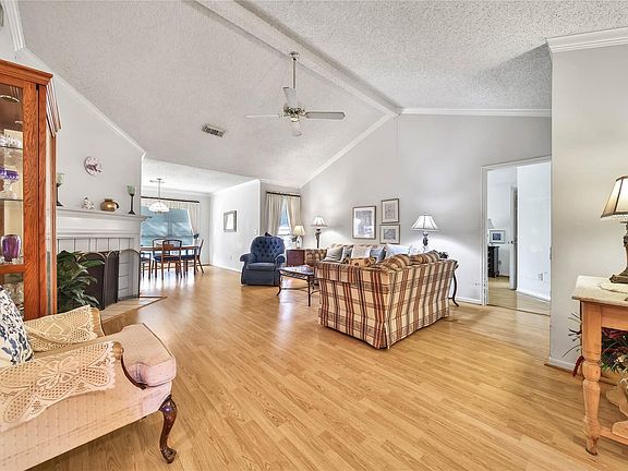4th image of 5531 Ginger Bell Dr