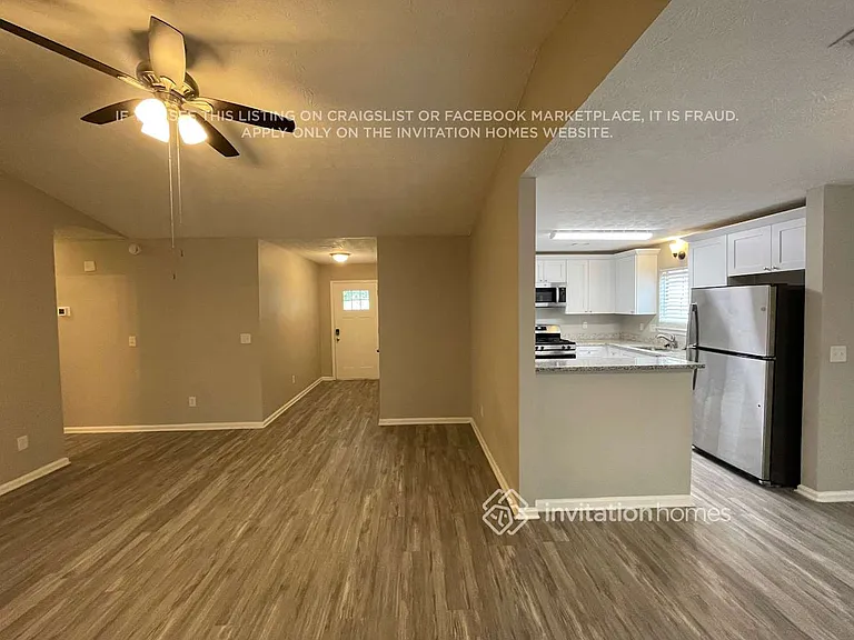 1415 Oak Knoll Dr NE — Photo 7