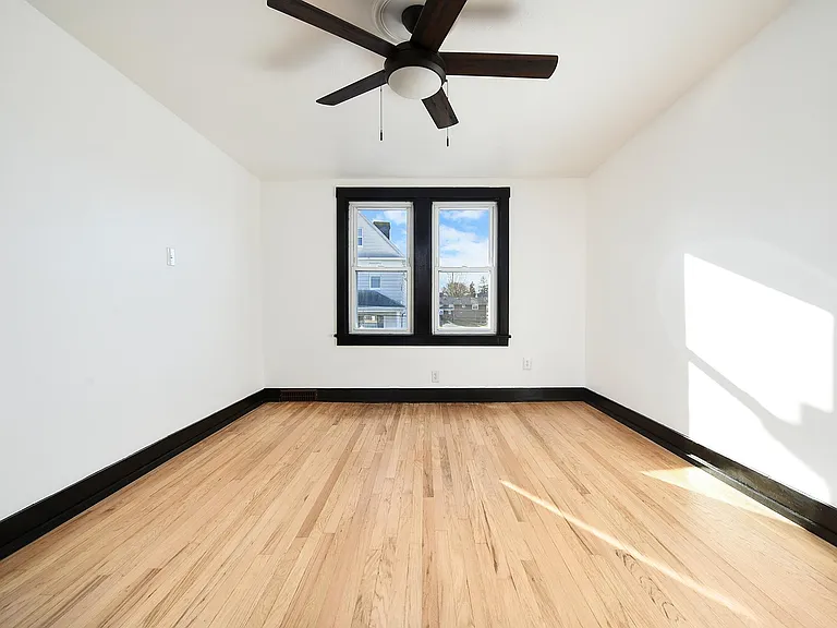 209 Mary St #2 — Photo 20