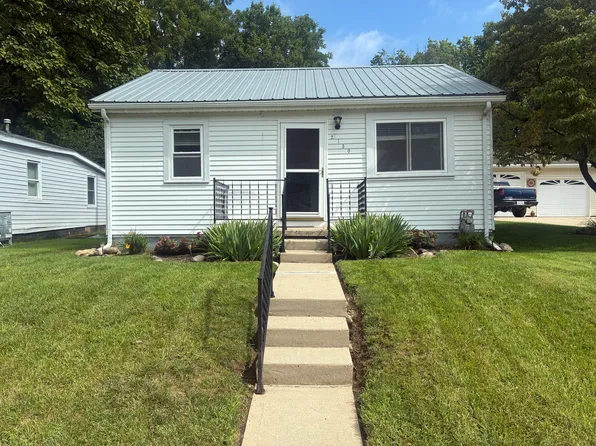 2130 Boda St, Springfield, OH 45503