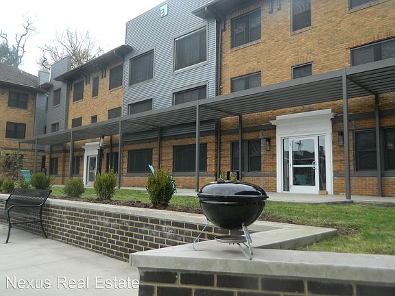 2nd image of 2123 Shady Ave #3493532
