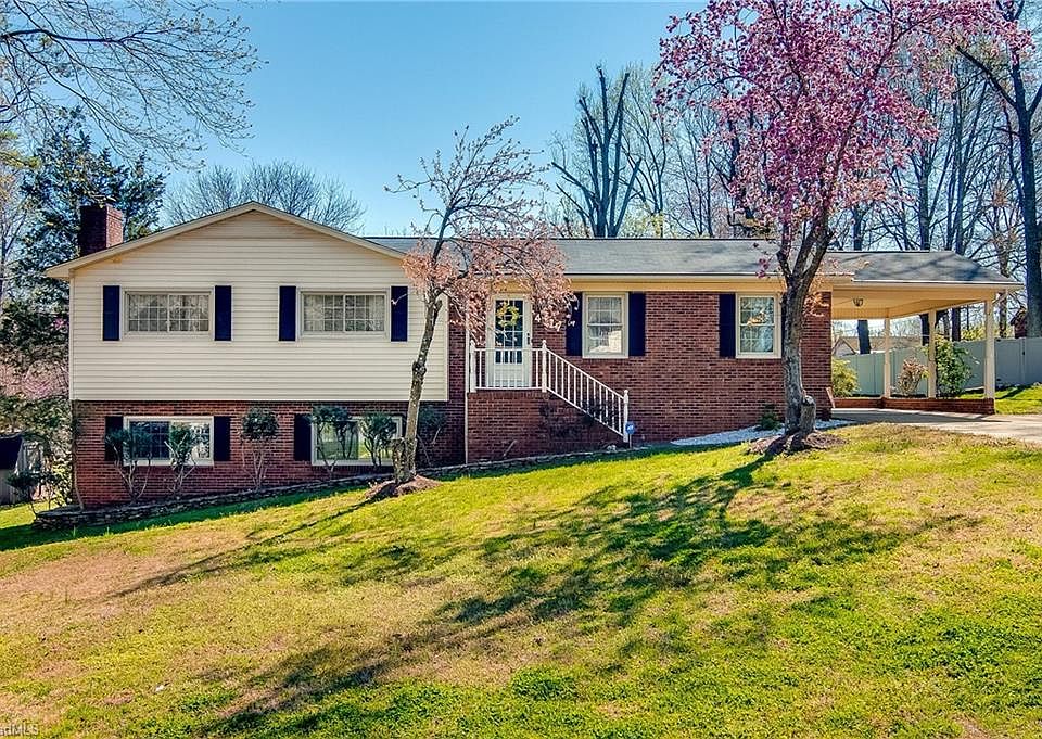 1st image of 4117 Enchanted Ln